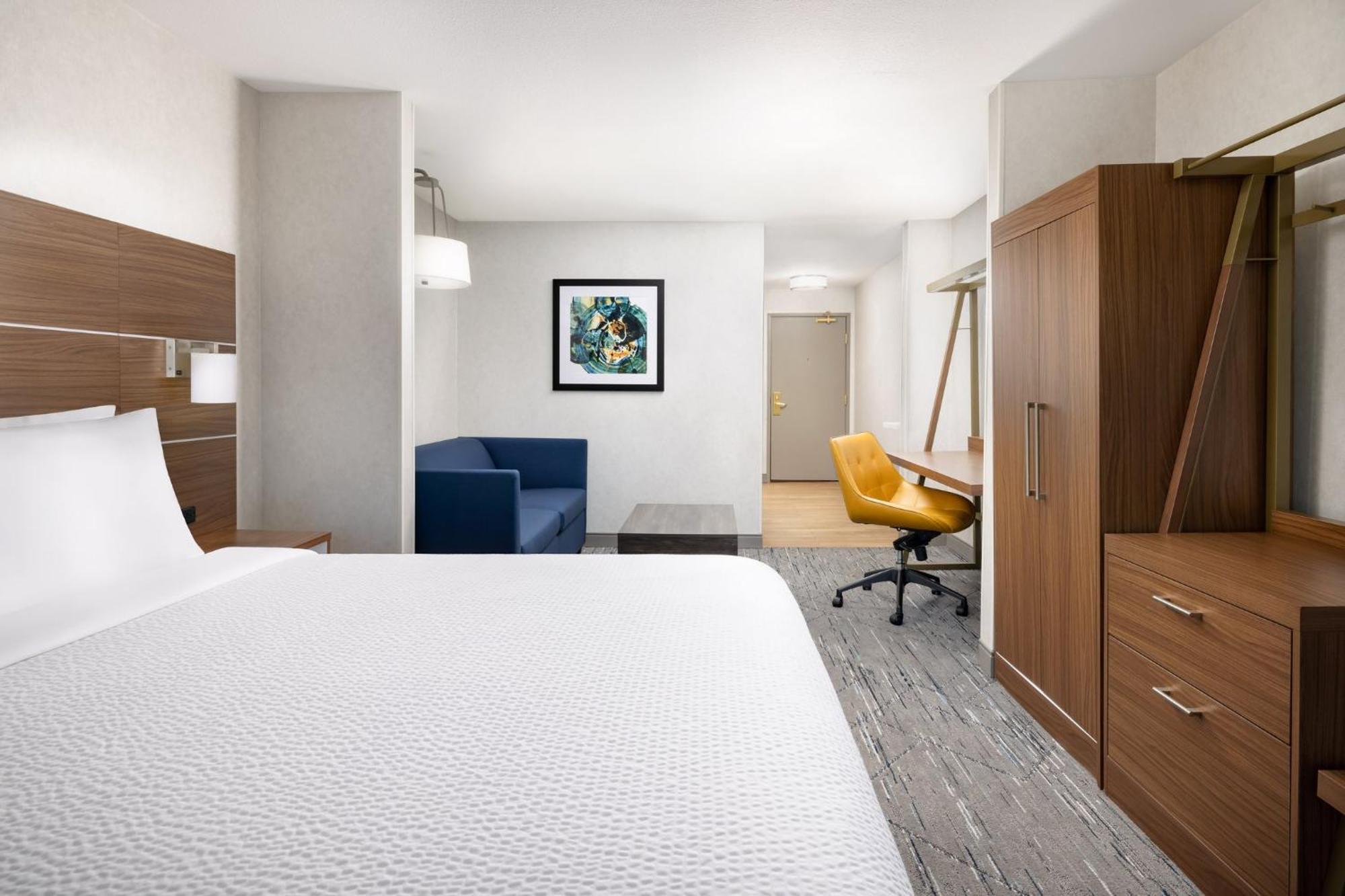 Holiday Inn Express Las Vegas Stadium Area By Ihg Exterior photo