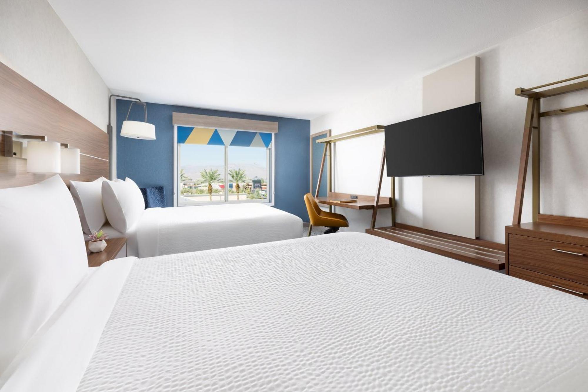 Holiday Inn Express Las Vegas Stadium Area By Ihg Exterior photo